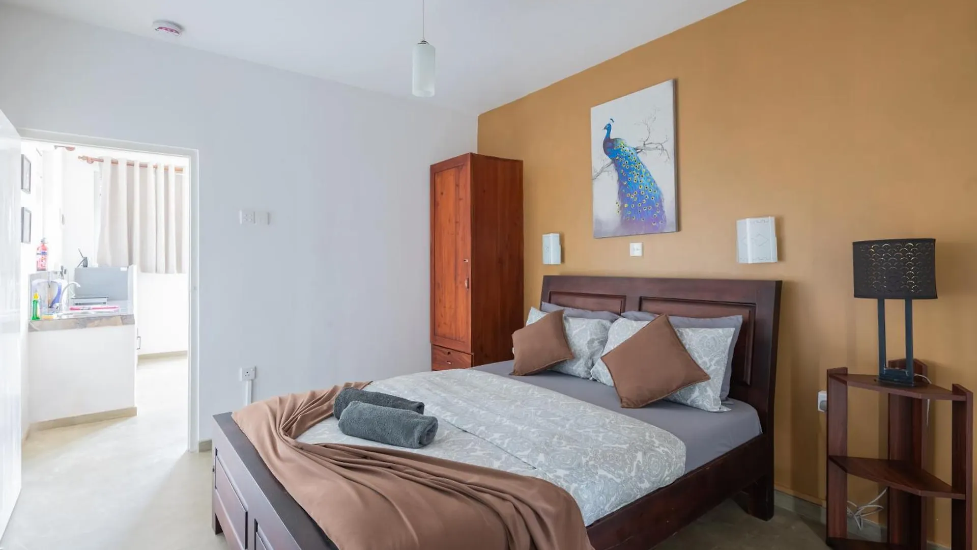 The Garden Gate Resort & Apartments No 3 니곰보